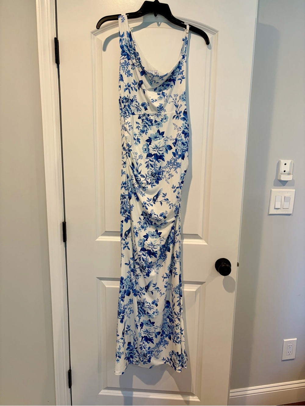Club L London Phantasy Maternity Blue White Floral Maxi Dress Size 4
